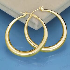 Neiman Marcus Radiant 18k Gold over  9.25 Sterling Gold Vermeil Hoops